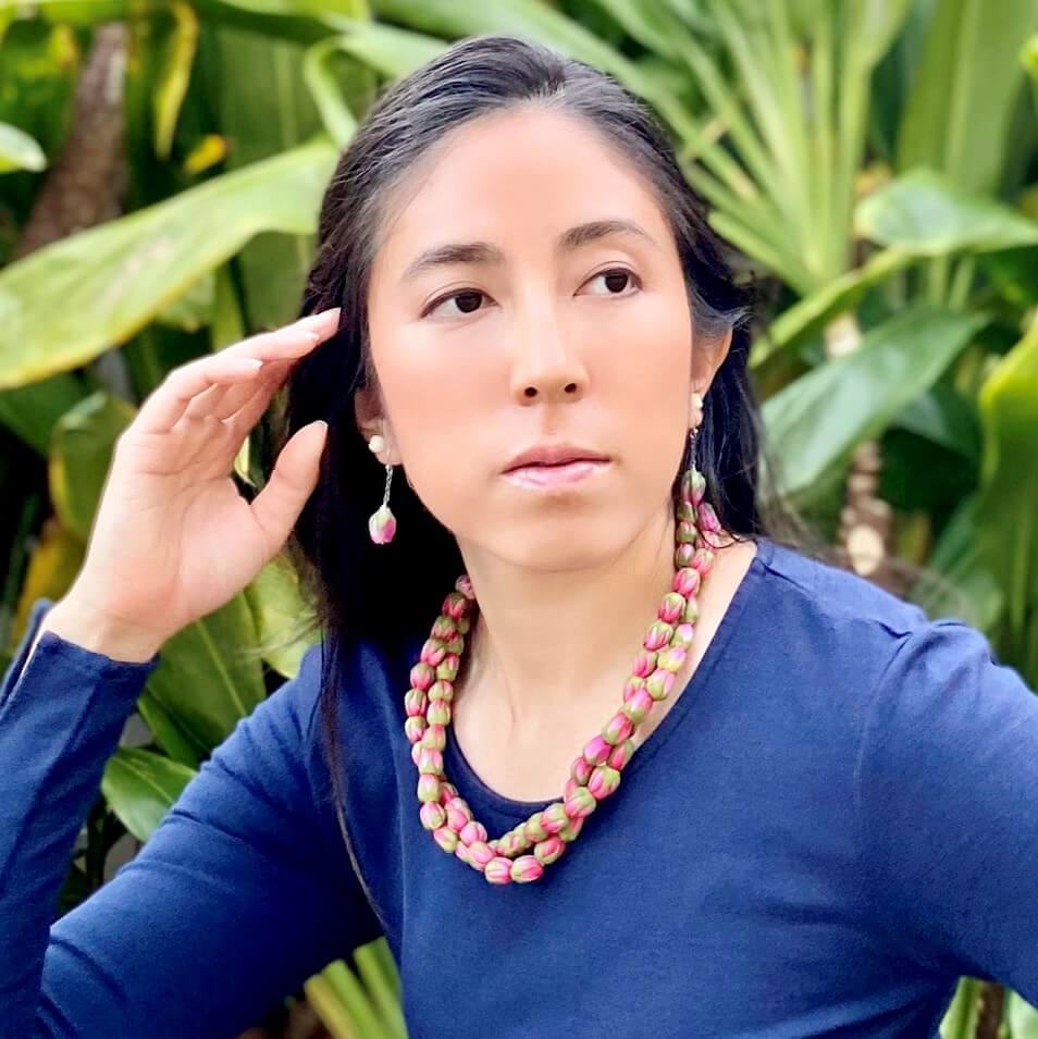 LOKELANI ROSEBUD LEI ・ 20IN | Ohana Expressions
